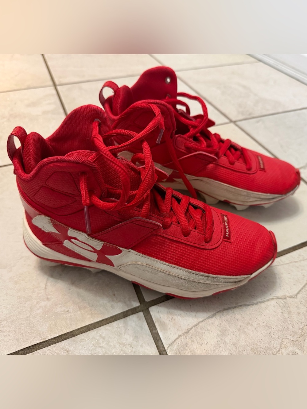 Under Armour Kids' Red Baseball cleats